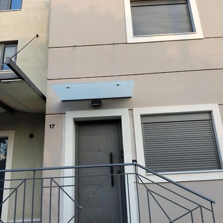 Apartmán Simple, Calm And Luxurious Kalamata Exteriér fotografie