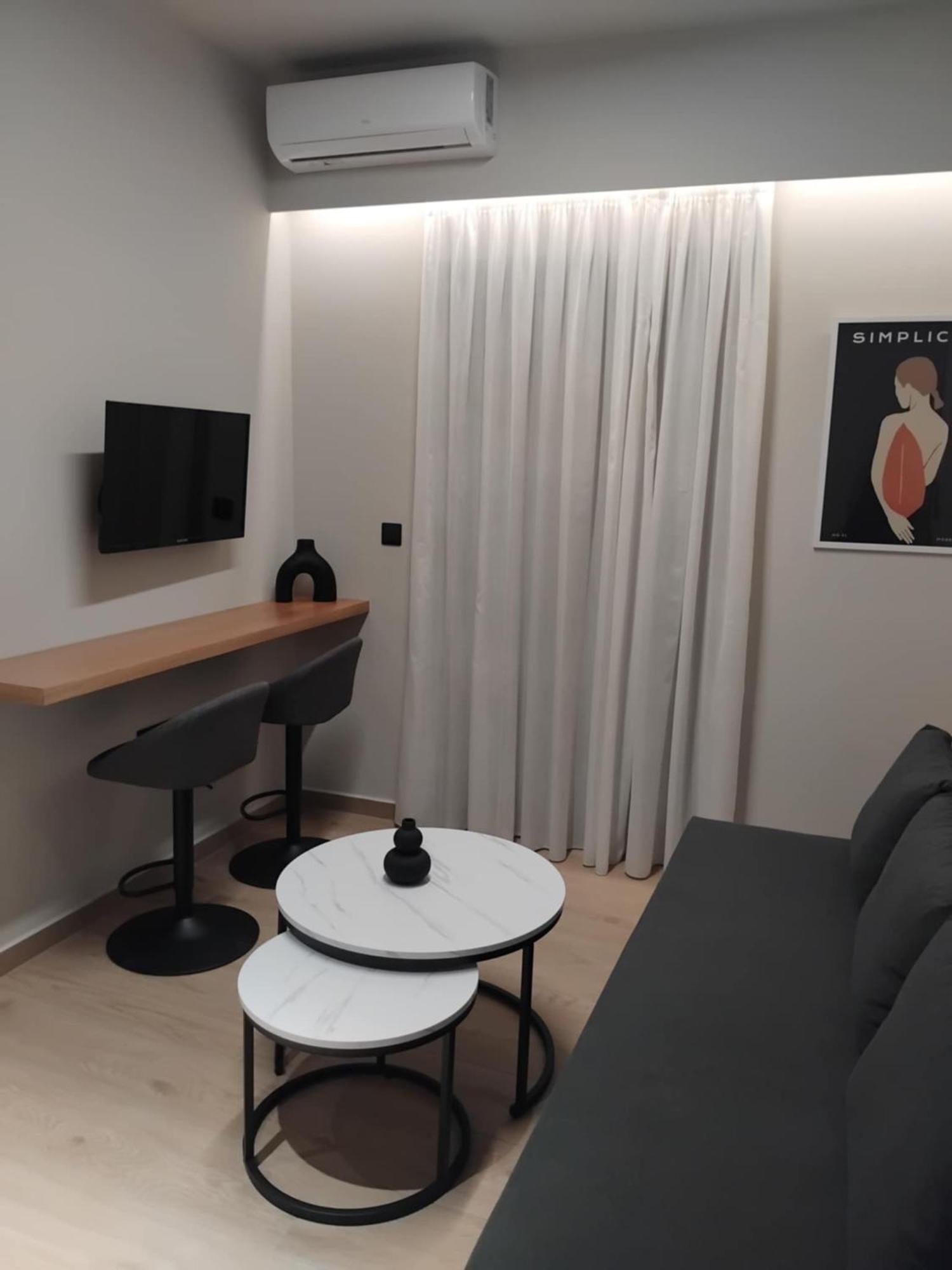 Apartmán Simple, Calm And Luxurious Kalamata Exteriér fotografie
